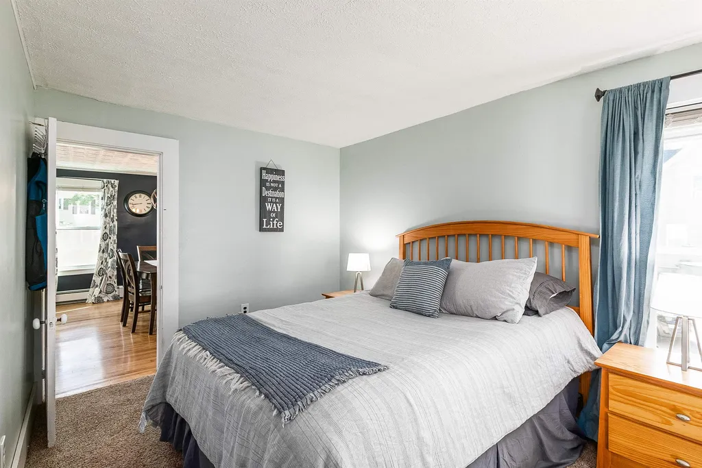 8 Laurel Street Concord NH 03301