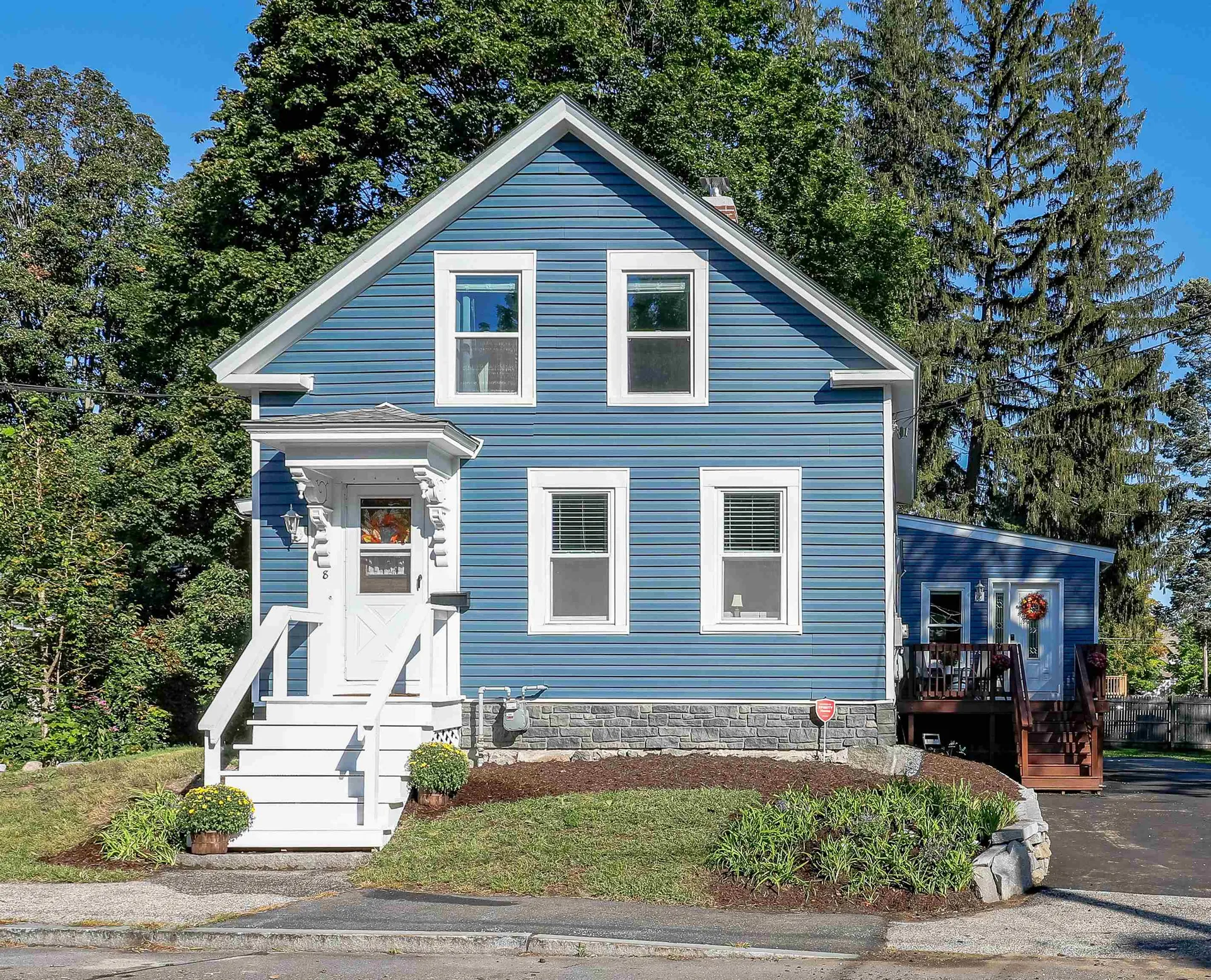 8 Laurel Street Concord NH 03301