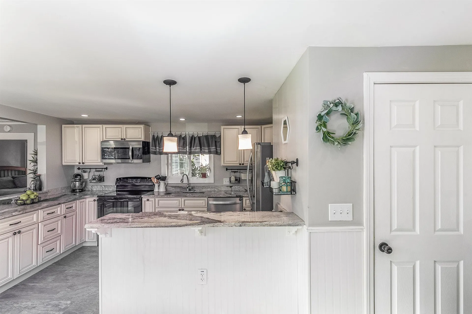 8 Laurel Street Concord NH 03301