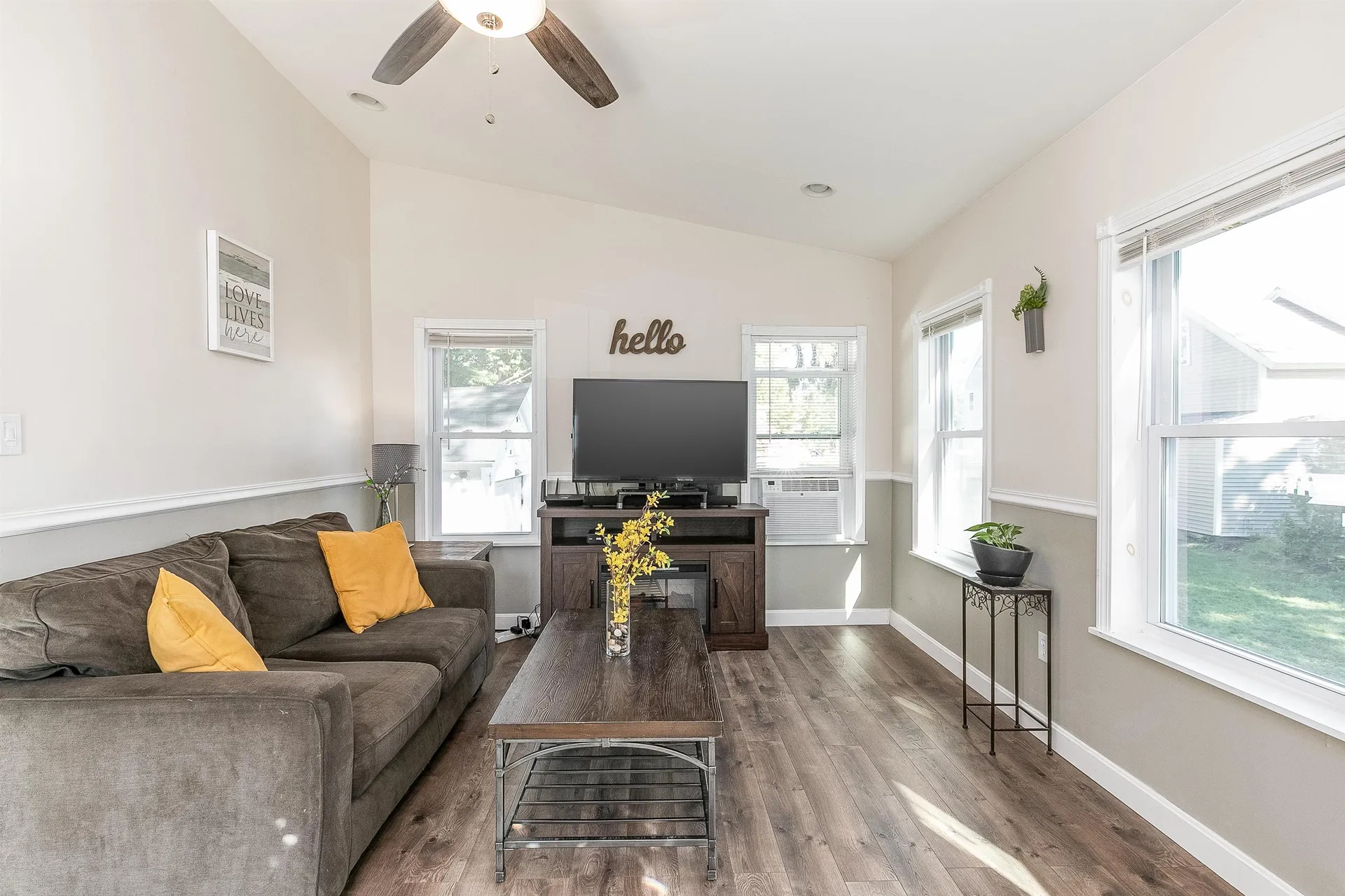 8 Laurel Street Concord NH 03301