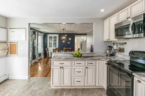 8 Laurel Street Concord NH 03301
