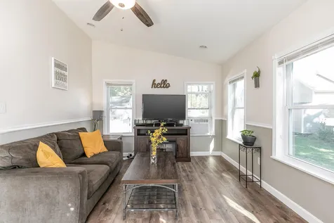 8 Laurel Street Concord NH 03301