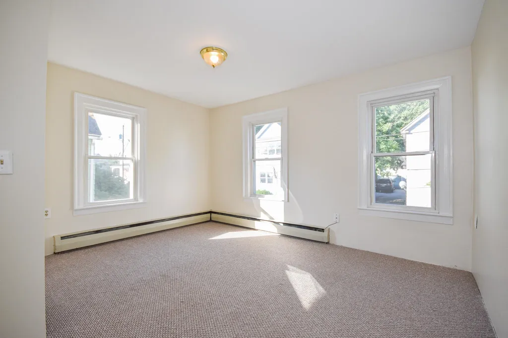 14 Second Street Somersworth NH 03878