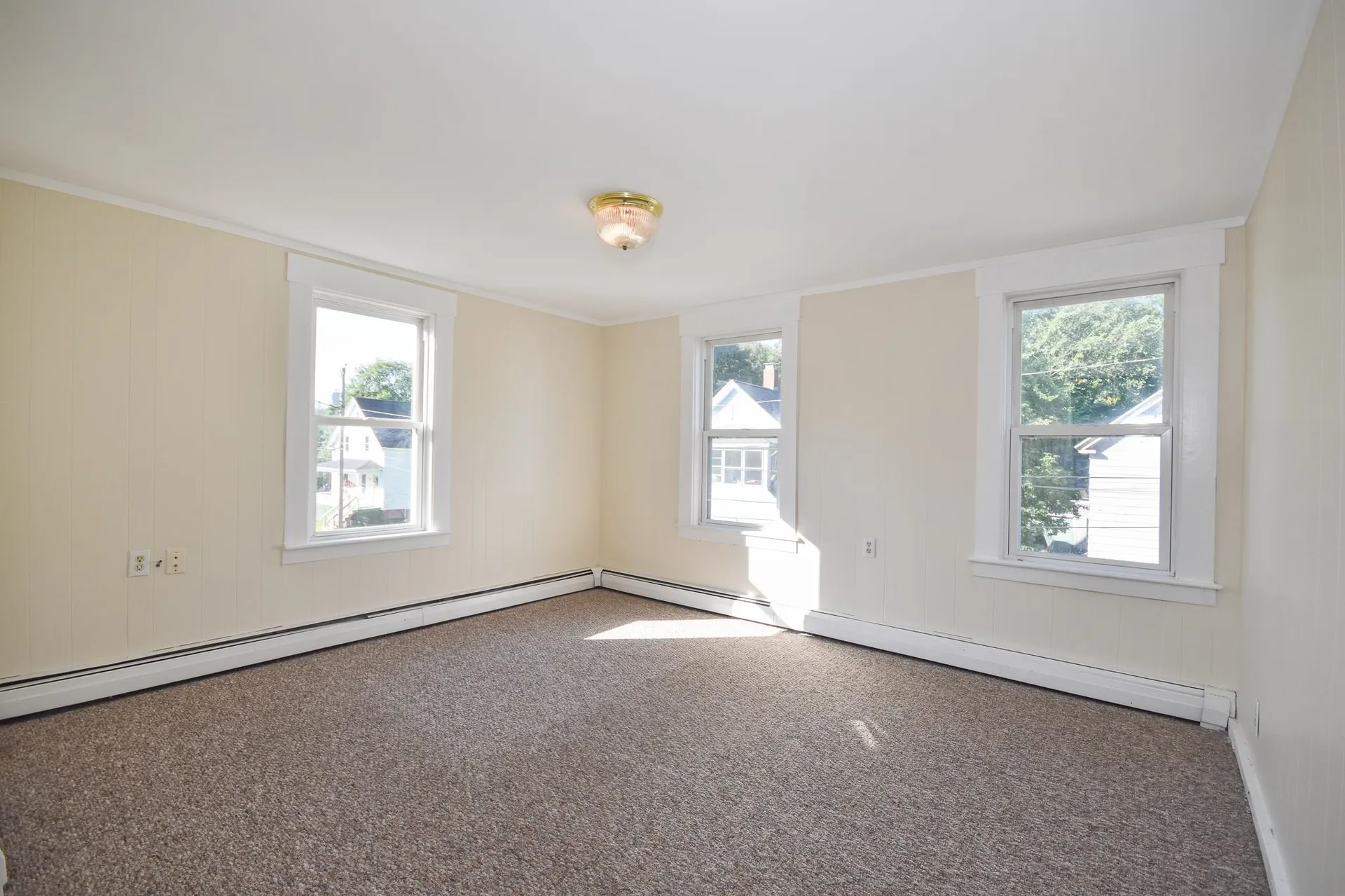 14 Second Street Somersworth NH 03878