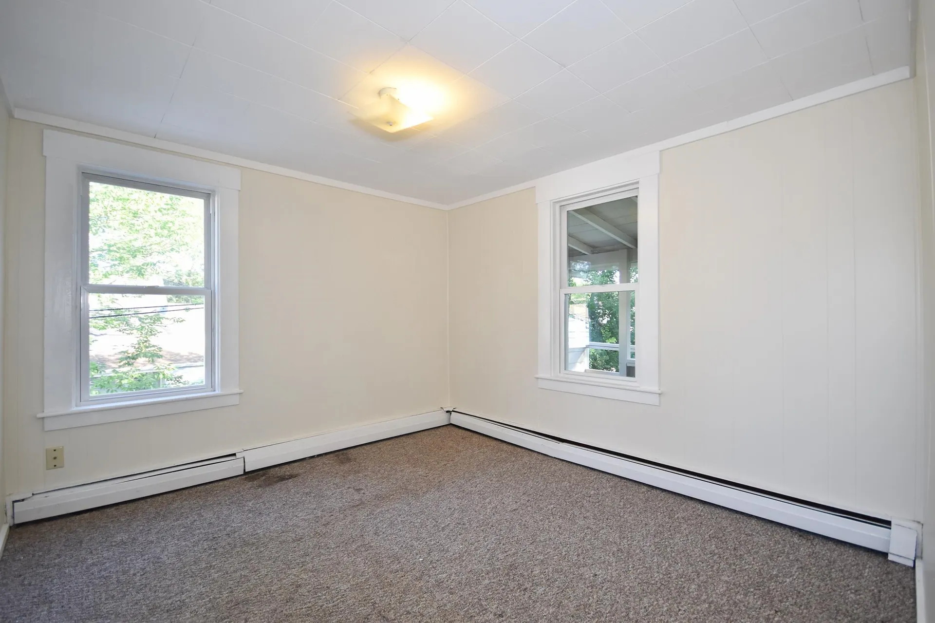 14 Second Street Somersworth NH 03878