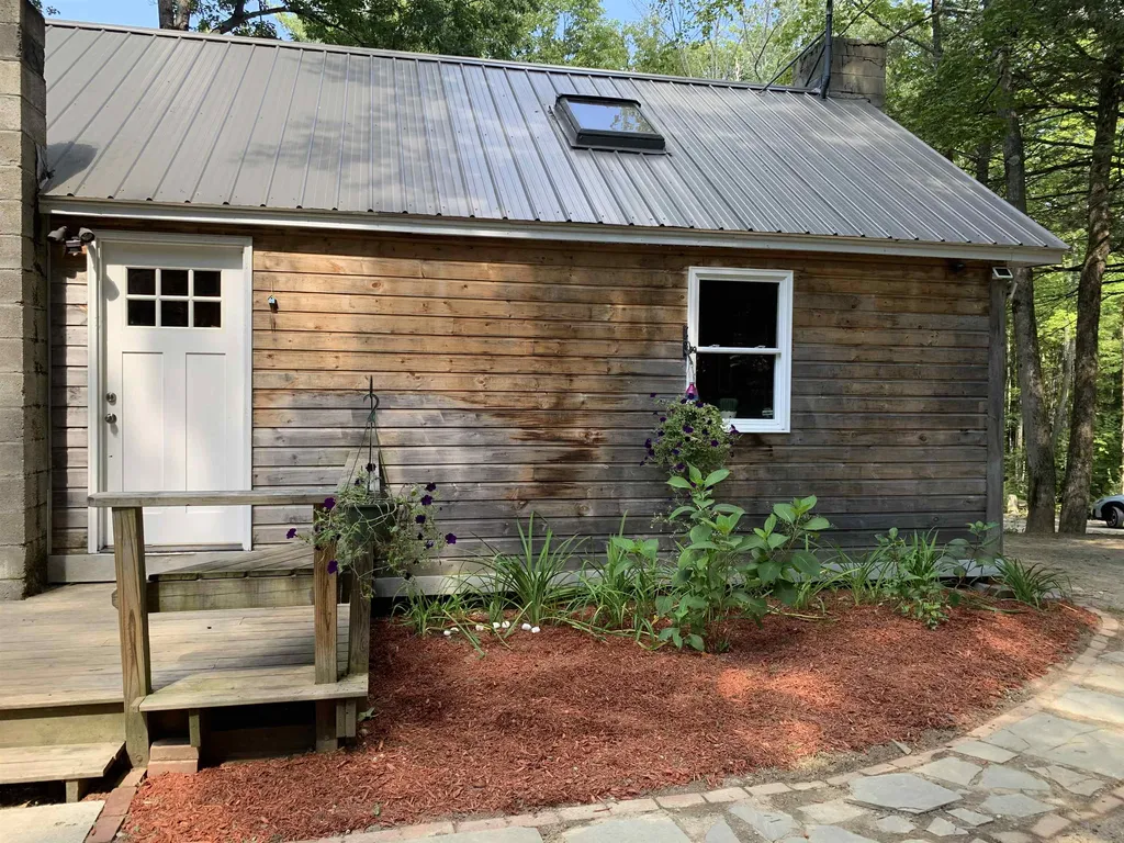 155 Gillis Hill Road Bennington NH 03442