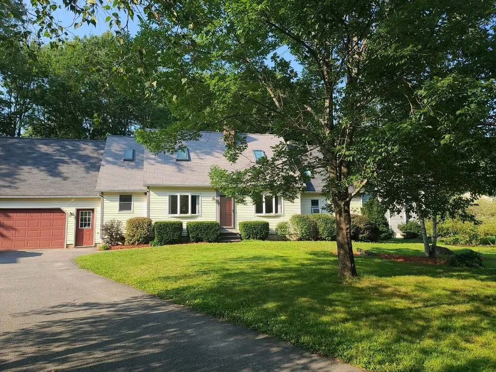 7 Beaver Dam Road South Berwick ME 03908