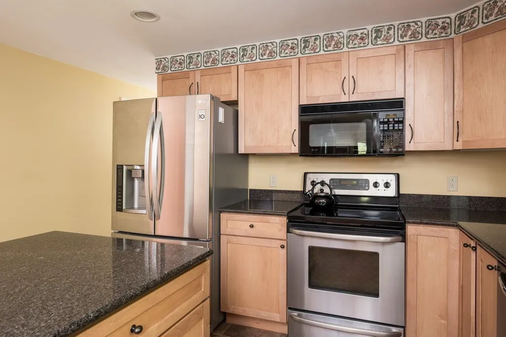 7 Beaver Dam Road South Berwick ME 03908