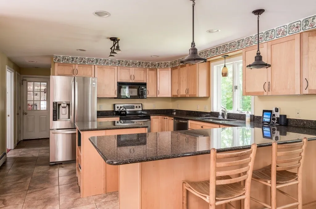 7 Beaver Dam Road South Berwick ME 03908