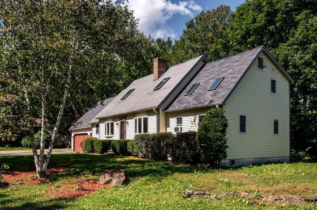 7 Beaver Dam Road South Berwick ME 03908