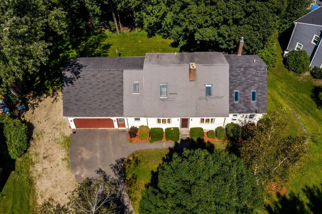 7 Beaver Dam Road South Berwick ME 03908