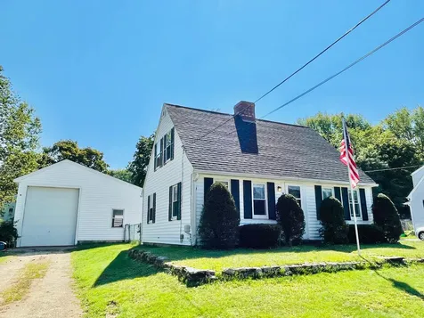 8 Dodge Street Rochester NH 03867