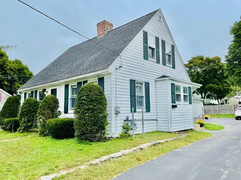 8 Dodge Street Rochester NH 03867