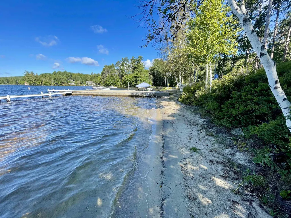 10 Wallula Road New London NH 03257