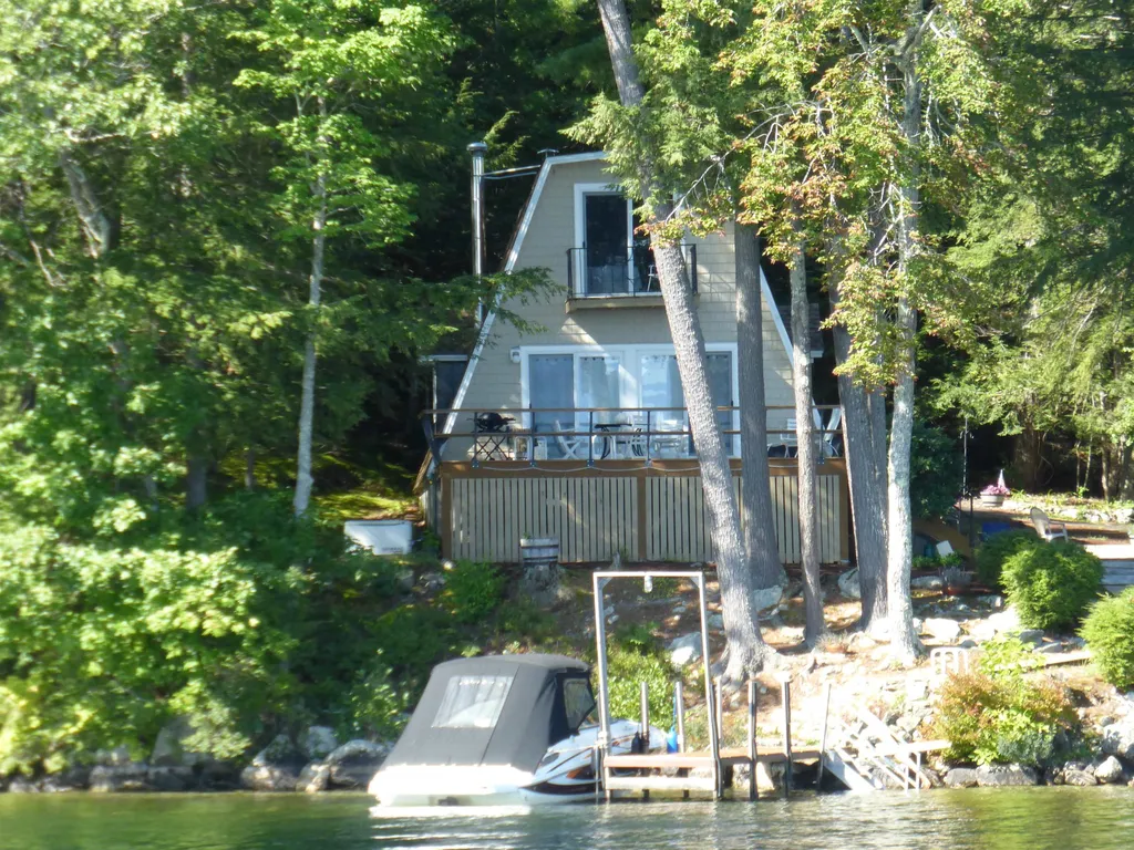 54 Veasey Shore Road Meredith NH 03253