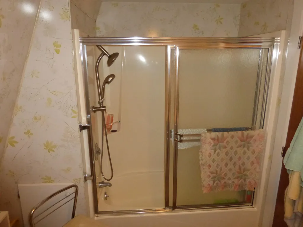 54 Veasey Shore Road Meredith NH 03253
