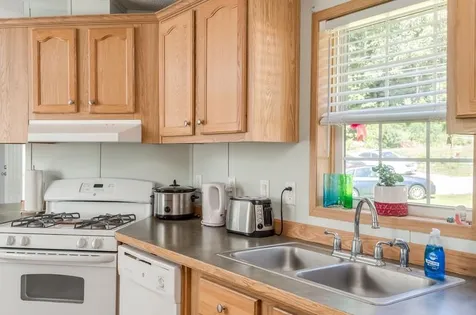 8 Tonka Street Rochester NH 03867