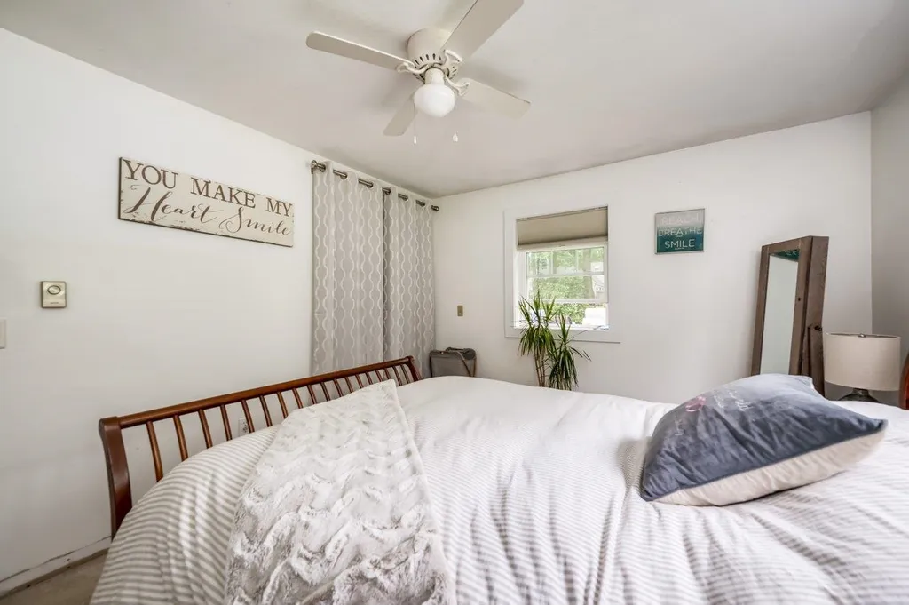 40 Crestview Terrace Stratham NH 03885