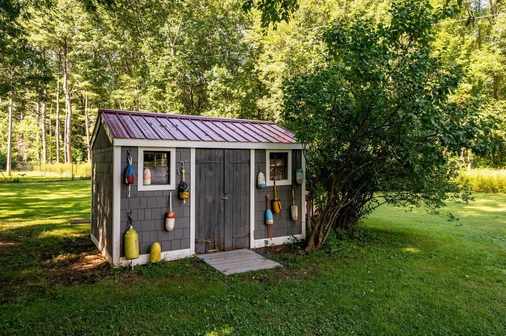 40 Crestview Terrace Stratham NH 03885