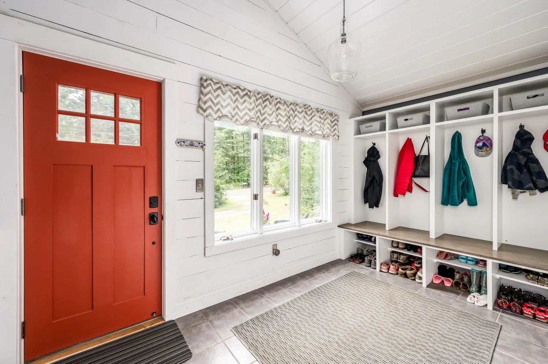40 Crestview Terrace Stratham NH 03885