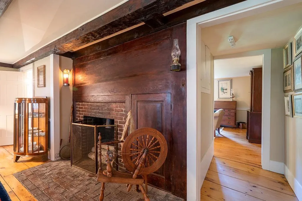 56 Allen Road Wolfeboro NH 03894