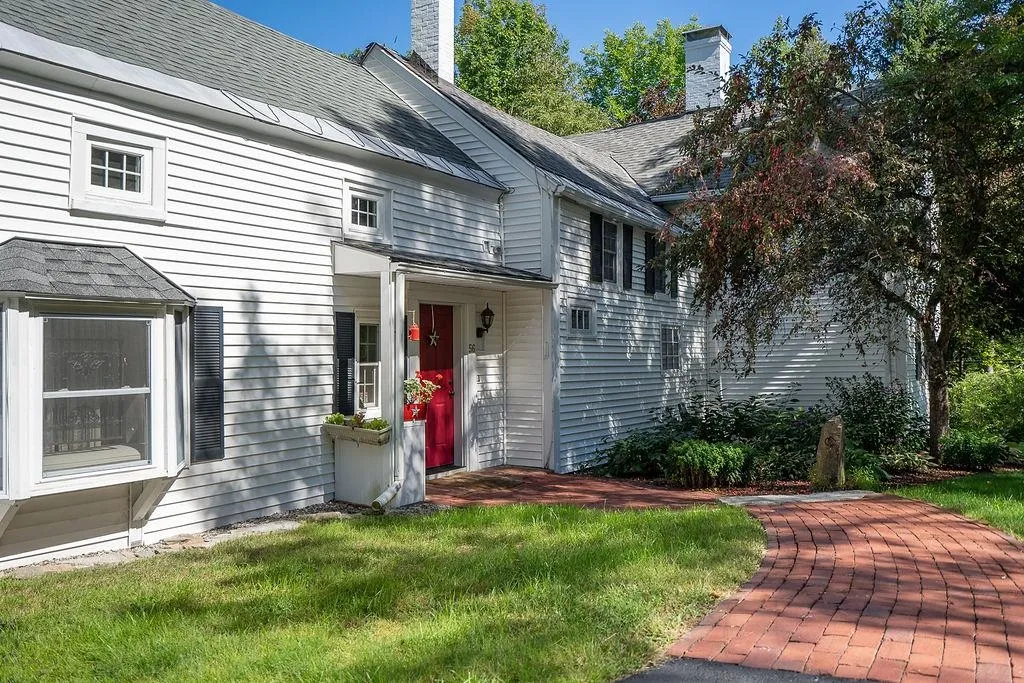 56 Allen Road Wolfeboro NH 03894