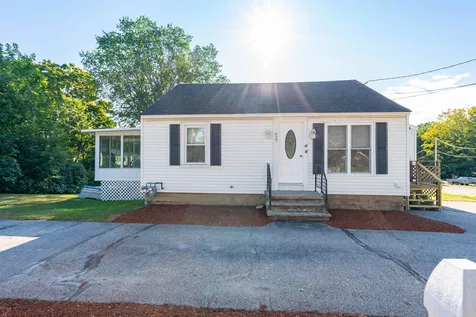 627 Daniel Webster Highway Merrimack NH 03054-2755