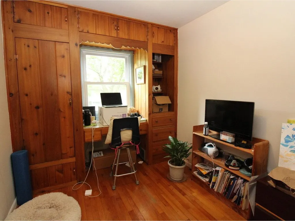 25-33 Killarney Drive Burlington VT 05408