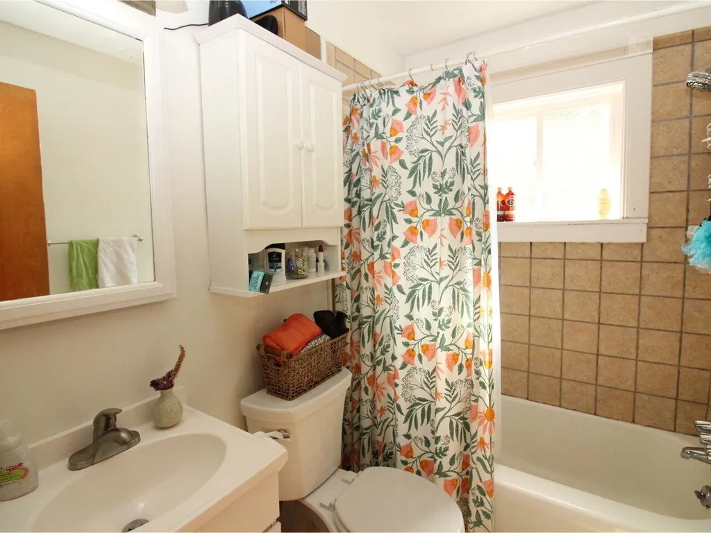 25-33 Killarney Drive Burlington VT 05408