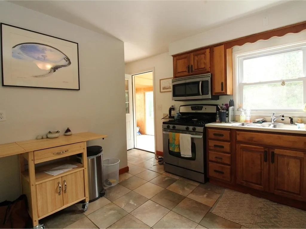 25-33 Killarney Drive Burlington VT 05408