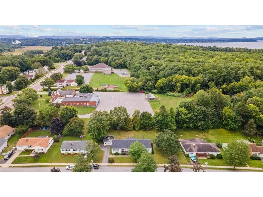 25-33 Killarney Drive Burlington VT 05408