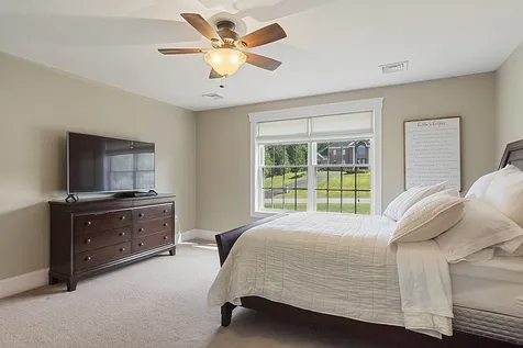 6 Ryan Farm Road Windham NH 03087