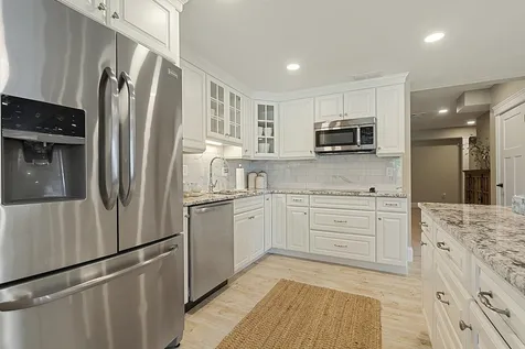 6 Ryan Farm Road Windham NH 03087