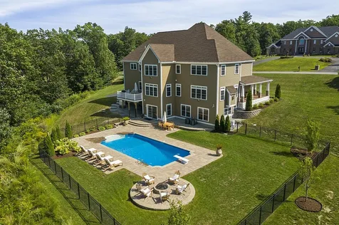 6 Ryan Farm Road Windham NH 03087