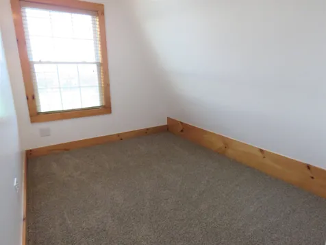 2637 Farrar Road Newport Town VT 05857