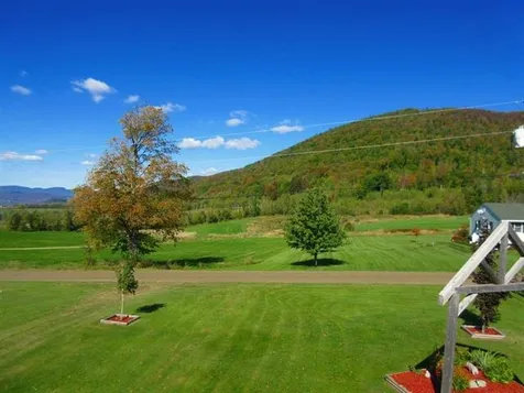 2637 Farrar Road Newport Town VT 05857