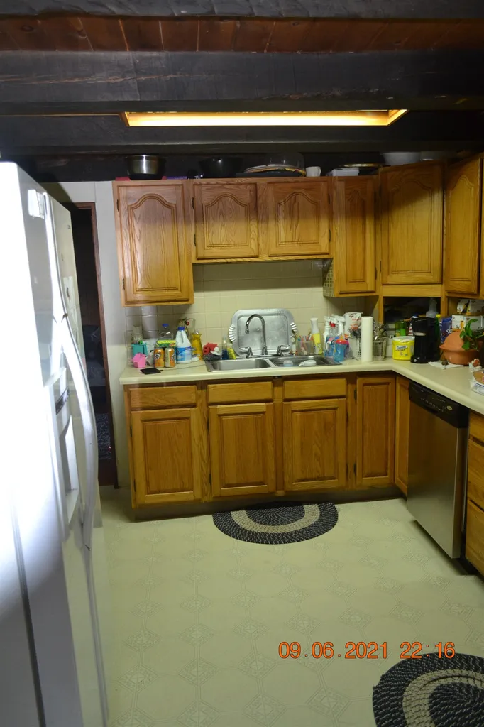 44 Champion Hill Road Effingham NH 03882