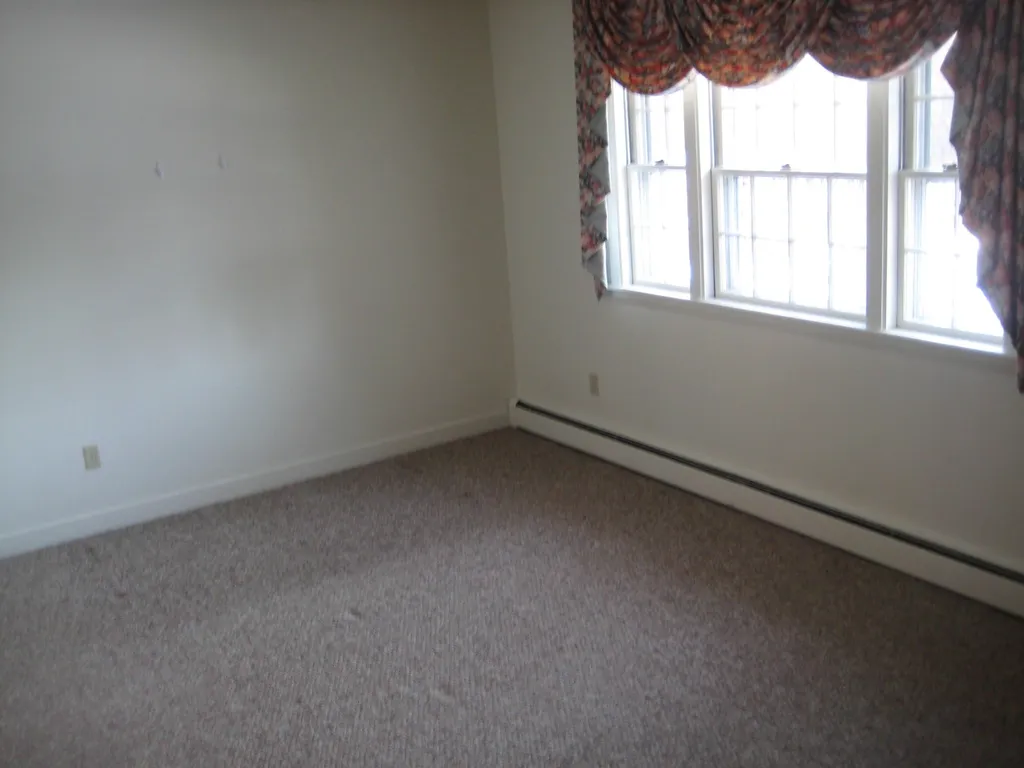 665-667 Wallis Road Rye NH 03870
