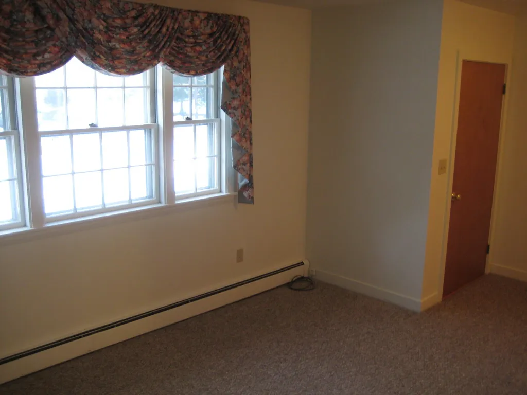 665-667 Wallis Road Rye NH 03870