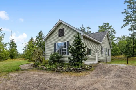 29 Park View Drive Sanbornton NH 03269