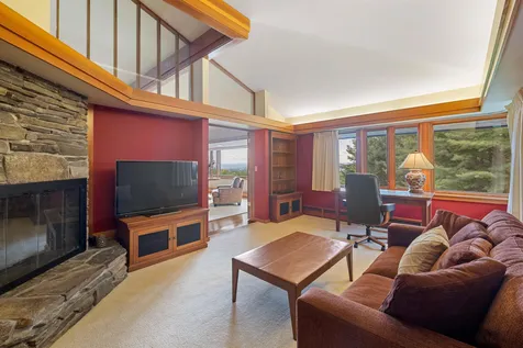 10 Gates Road Hanover NH 03750