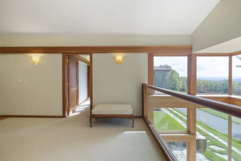 10 Gates Road Hanover NH 03750