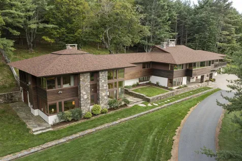 10 Gates Road Hanover NH 03750