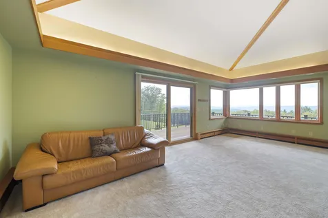 10 Gates Road Hanover NH 03750