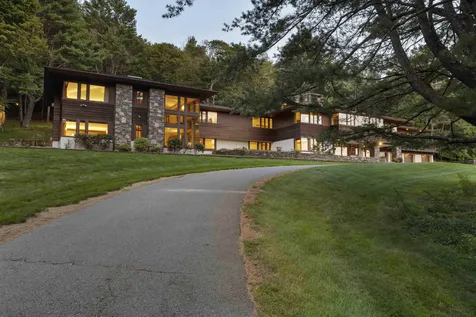 10 Gates Road Hanover NH 03750