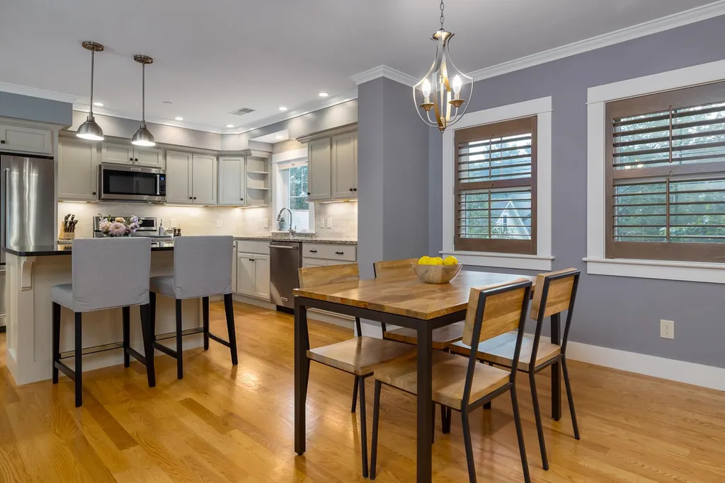 796 Sagamore Avenue Portsmouth NH 03801