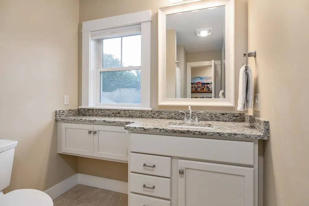 796 Sagamore Avenue Portsmouth NH 03801