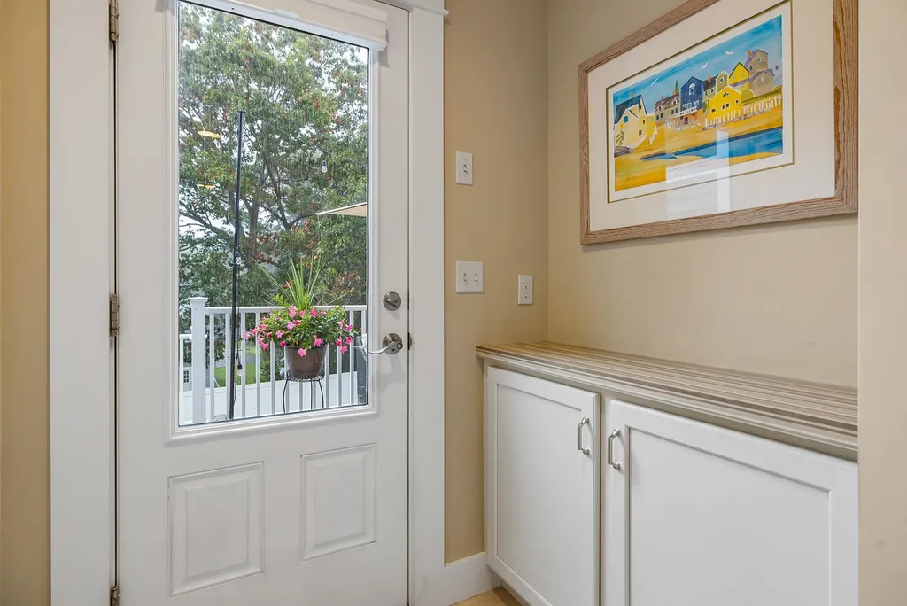796 Sagamore Avenue Portsmouth NH 03801