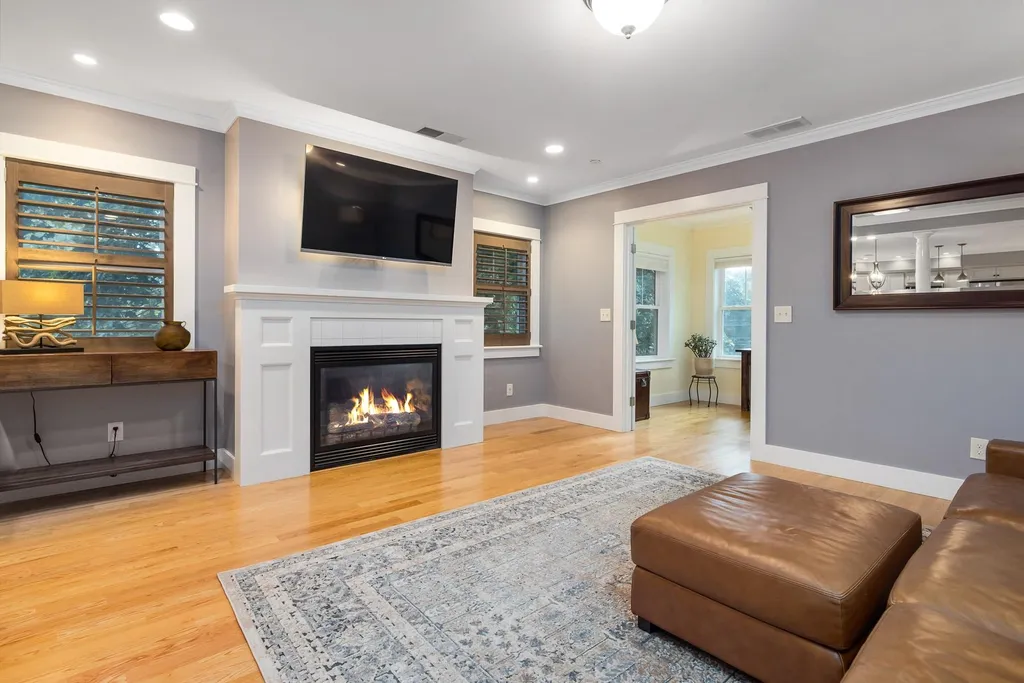 796 Sagamore Avenue Portsmouth NH 03801