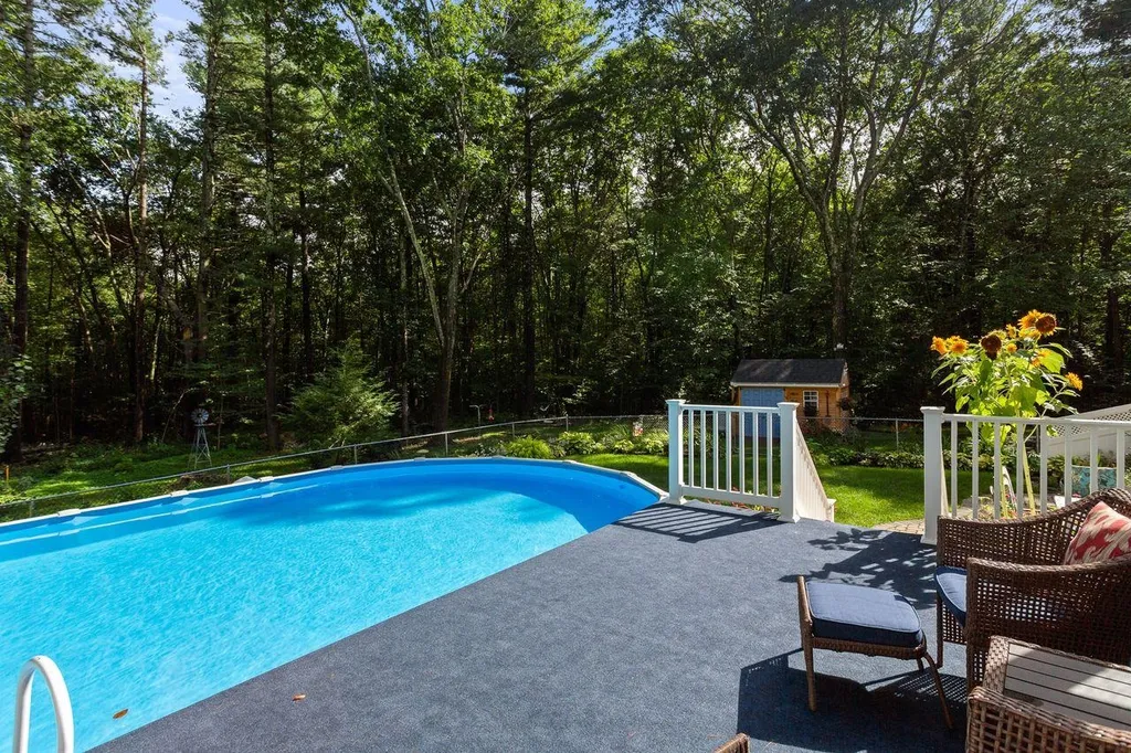 6 Pillsbury Pasture Road Kingston NH 03848